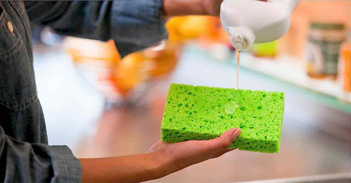 Моющее средство с мочалкой